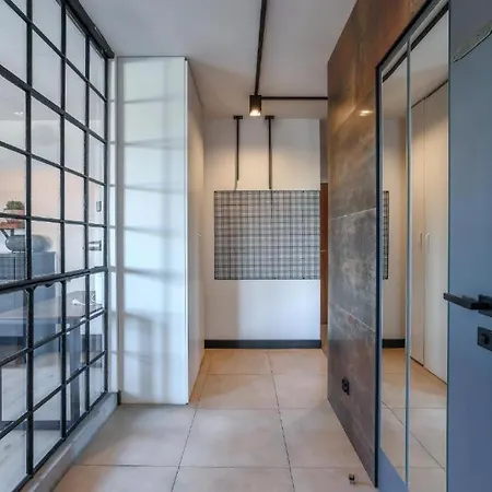 Stylish Shipyard Γκντανσκ