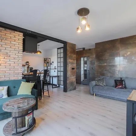 Διαμέρισμα Stylish Shipyard